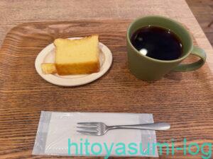 ロクメイコーヒーのシトロンケーキと本日のコーヒー
